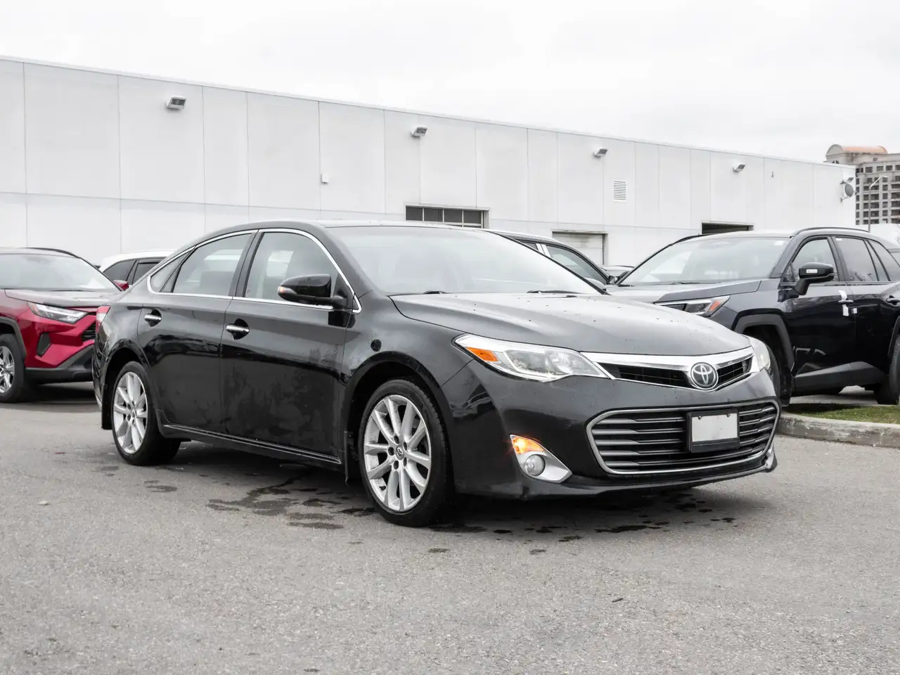 Toyota Avalon снимка Toyota Avalon
