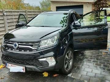 Korando 2.0 e-XGi200 2WD Sapphire