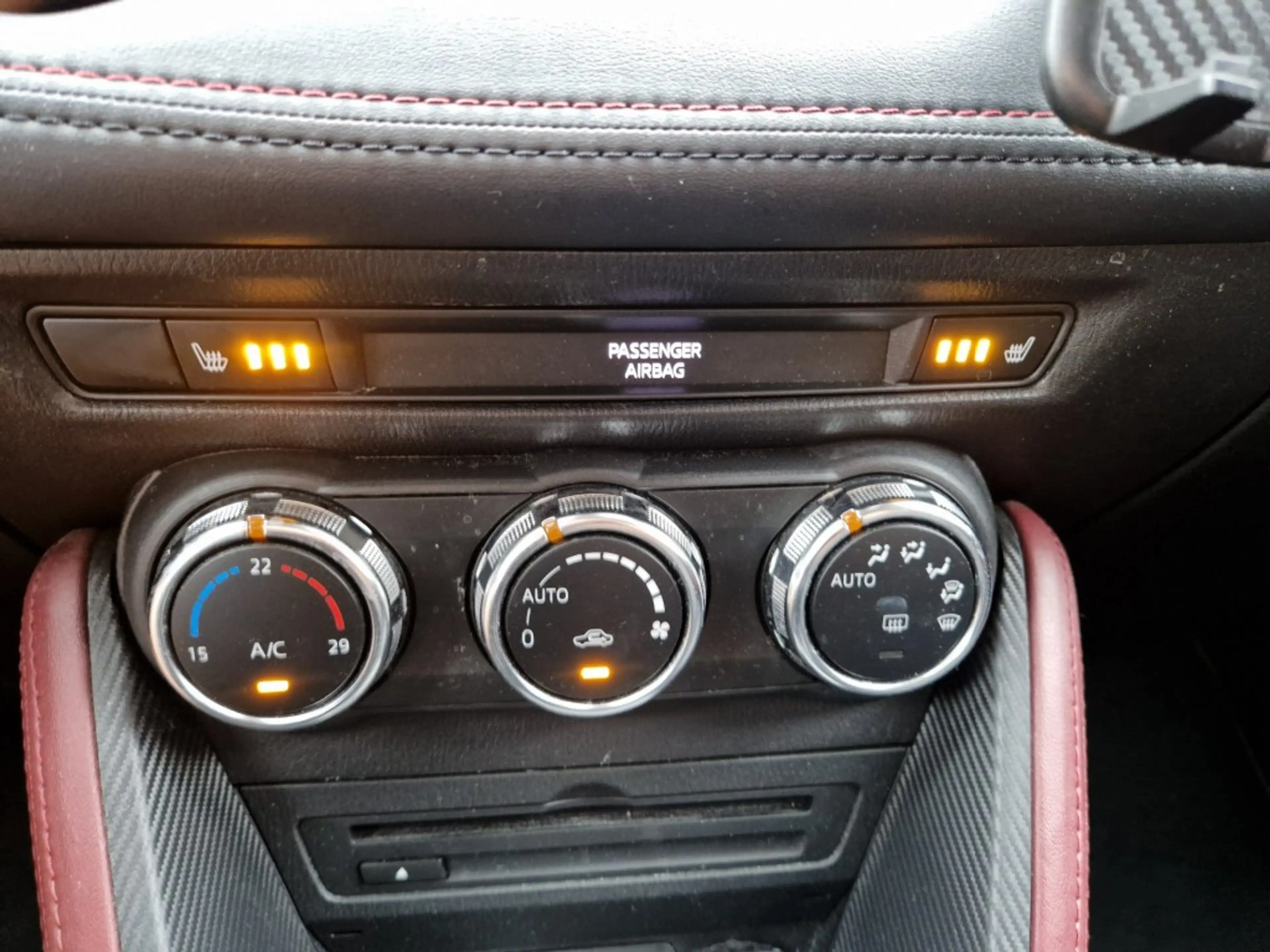 Mazda CX-3 2.0 SkyActiv-G 120 GT-M NL-auto Navi Leer Camera S — photo 12
