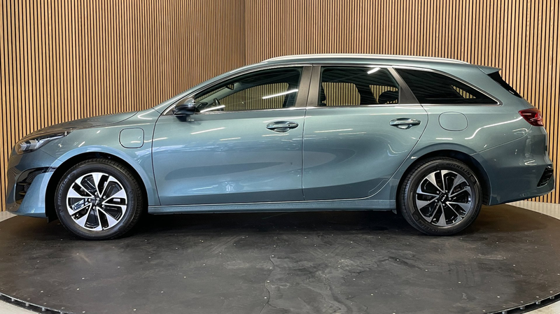 Kia Ceed SW / cee'd SW Sportswagon 1.6 GDI PHEV DynamicLine|ACC|ANDROID+C — photo 26