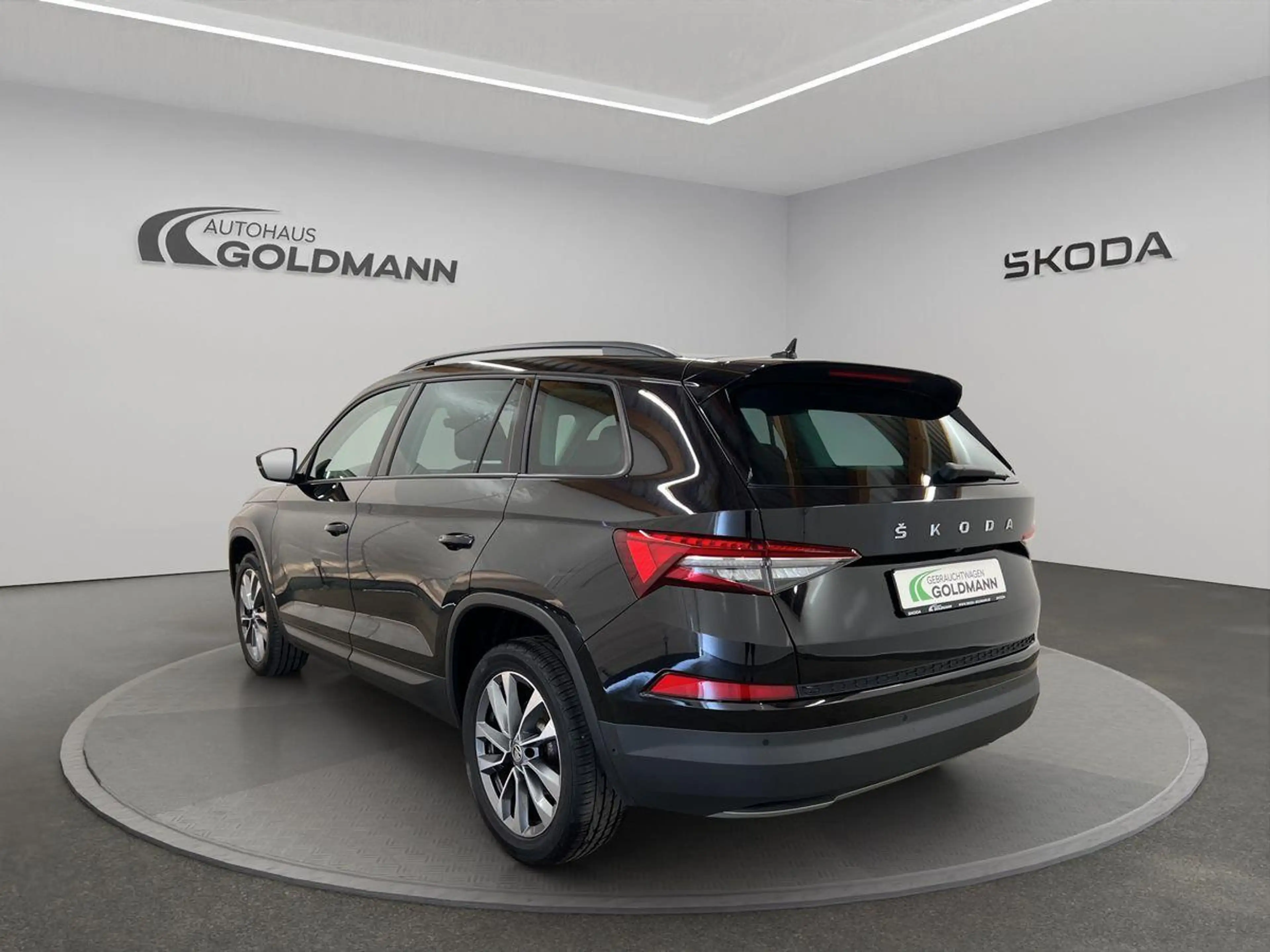 Skoda Kodiaq TOUR 2.0TDI 147KW 4x4 DSG — photo 3
