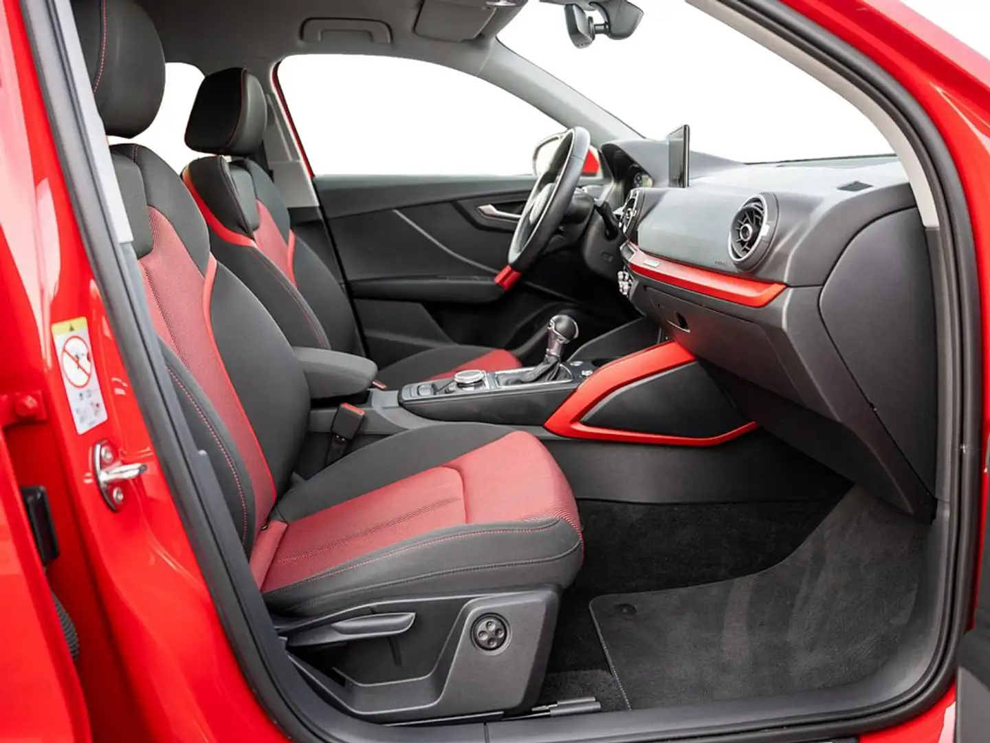 Audi Q2 35 TDI sport AHK LED KAMERA NAVI SHZ Rot - 2