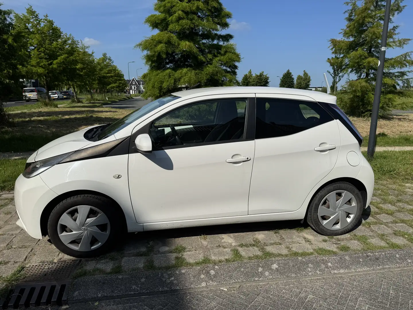 Toyota Aygo x-play - 2