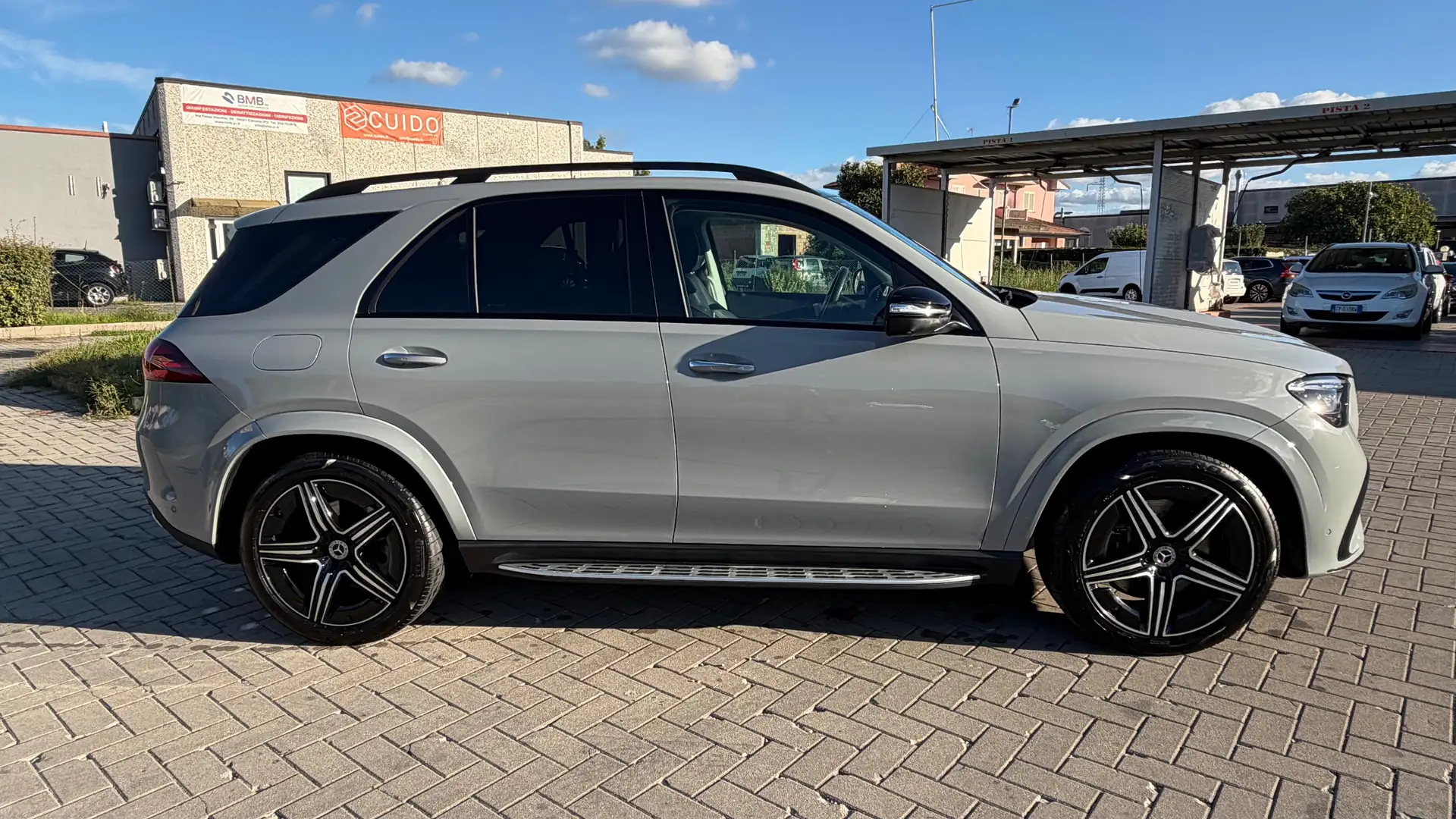 Mercedes-Benz GLE 300 GLE - 2023 d AMG Line Premium Plus 4matic auto Gris - 2