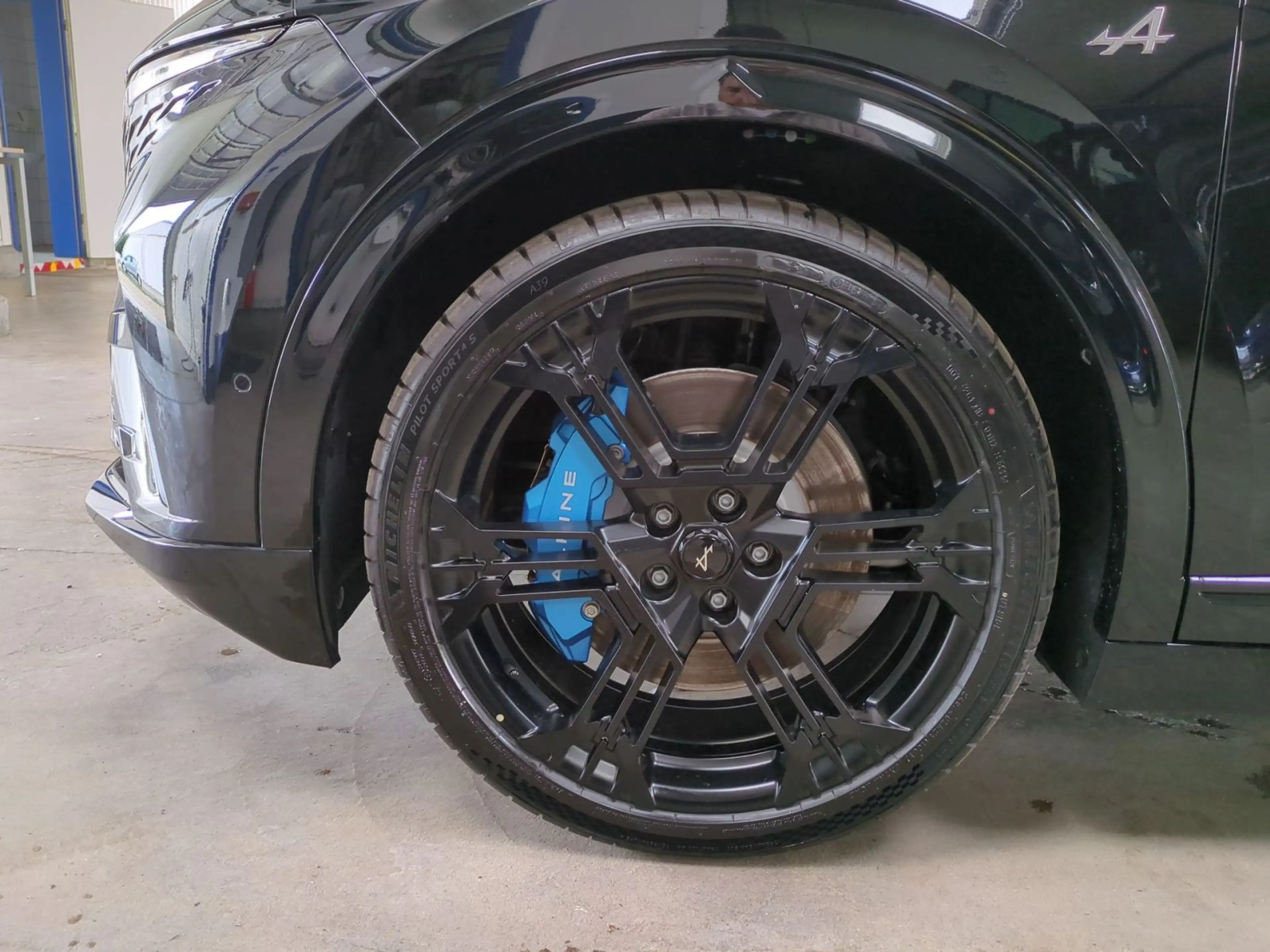 Alpine A390 GT Xtreme Sound 22KW — photo 11
