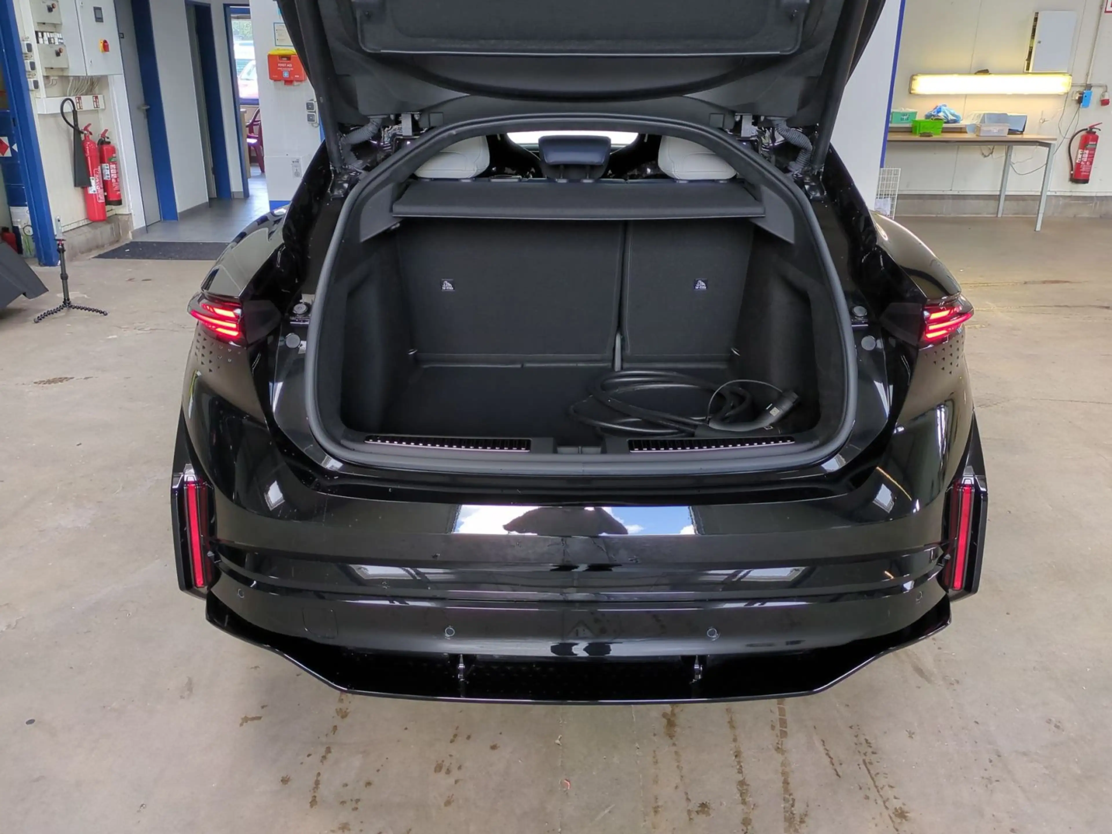 Alpine A390 GT Xtreme Sound 22KW — photo 10