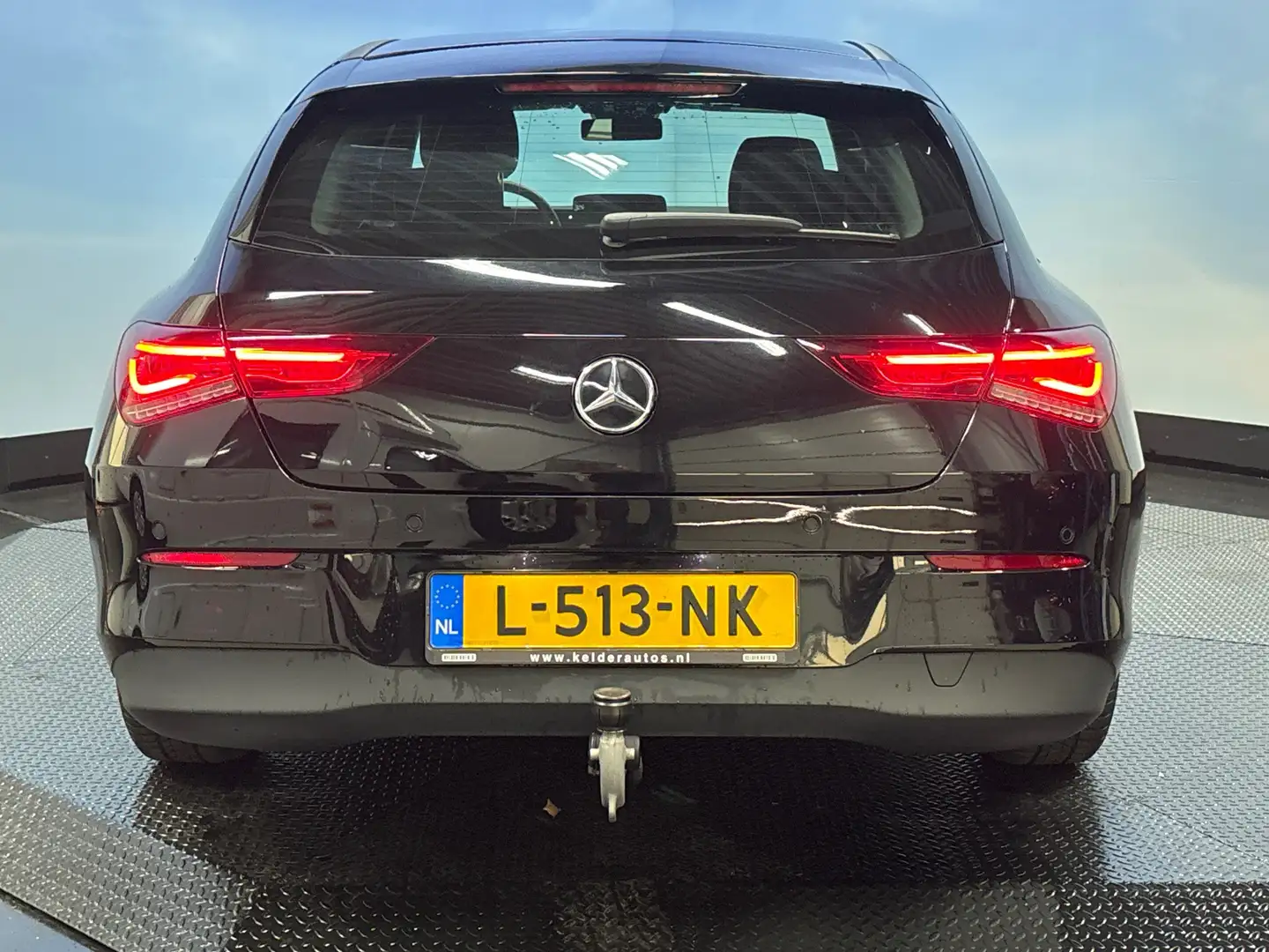 Mercedes-Benz CLA 200 Shooting Brake Business Solution Zwart - 2
