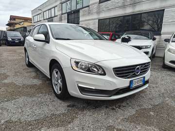 V60 I 2014 1.6 d2 Momentum powershift