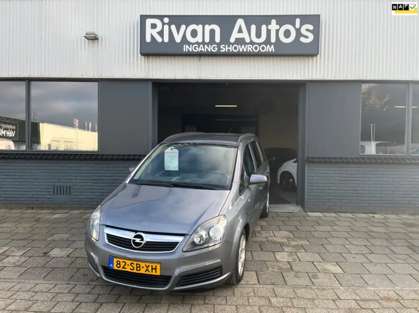 Opel Zafira 1.6 ENJOY Grigio - 1