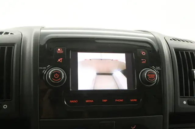 Peugeot Boxer view 13