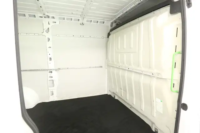 Peugeot Boxer view 24