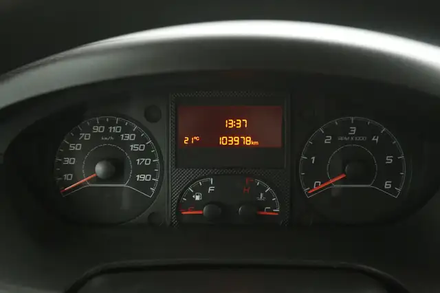 Peugeot Boxer view 12