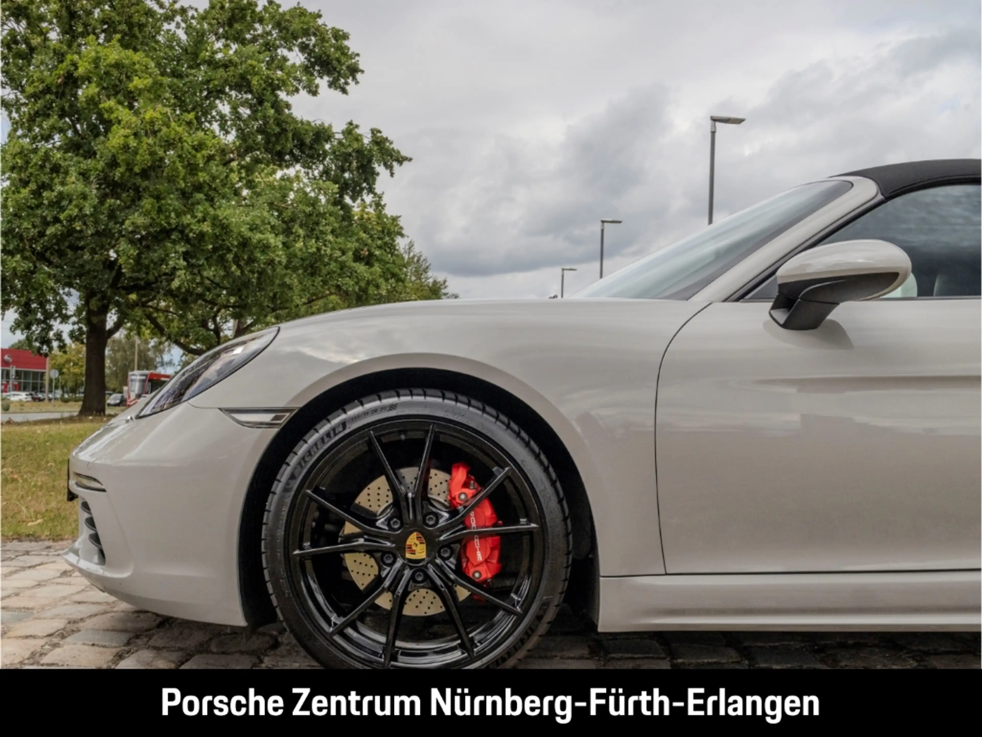 Porsche Boxster 718 S — photo 12
