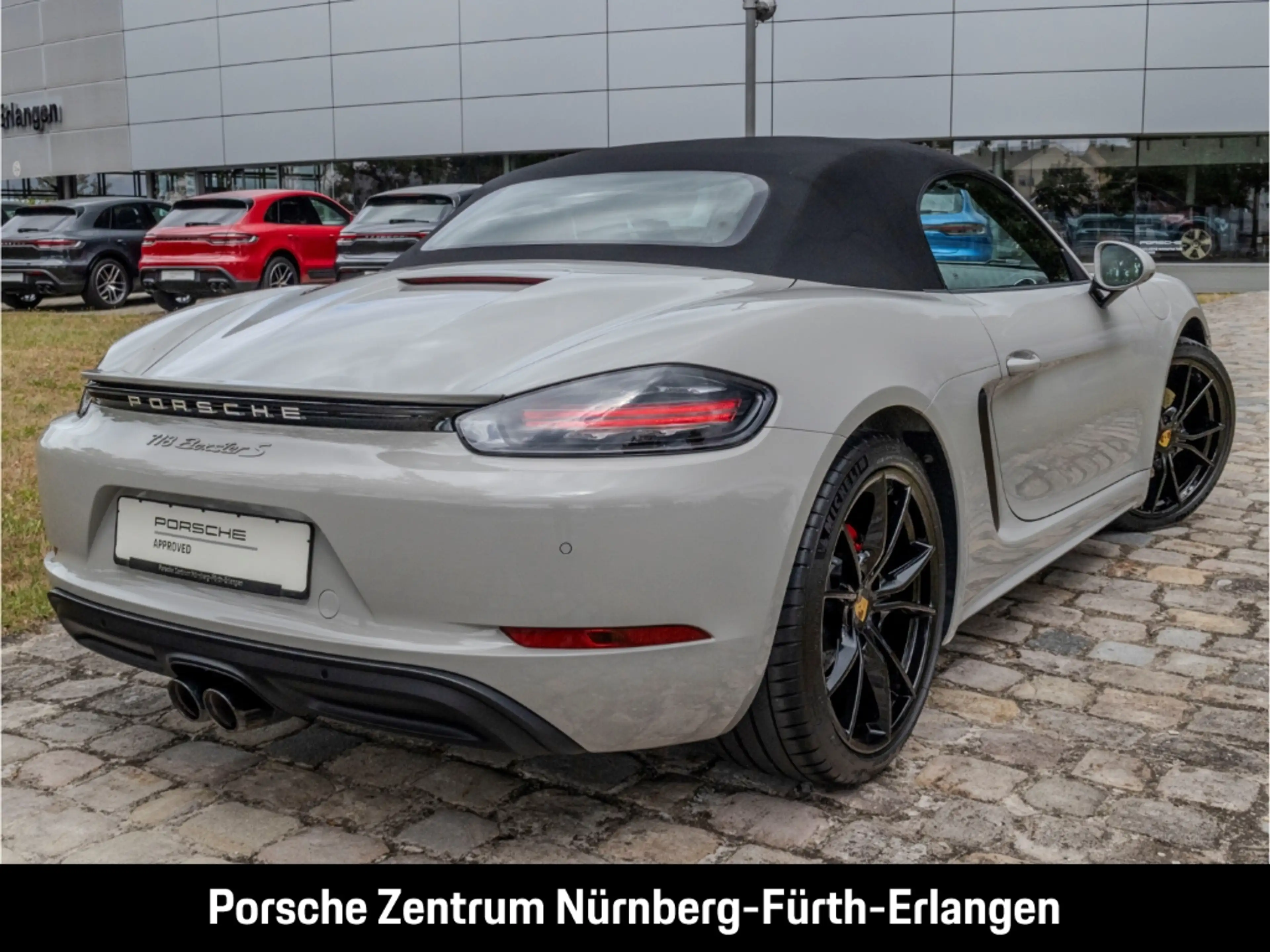Porsche Boxster 718 S — photo 5