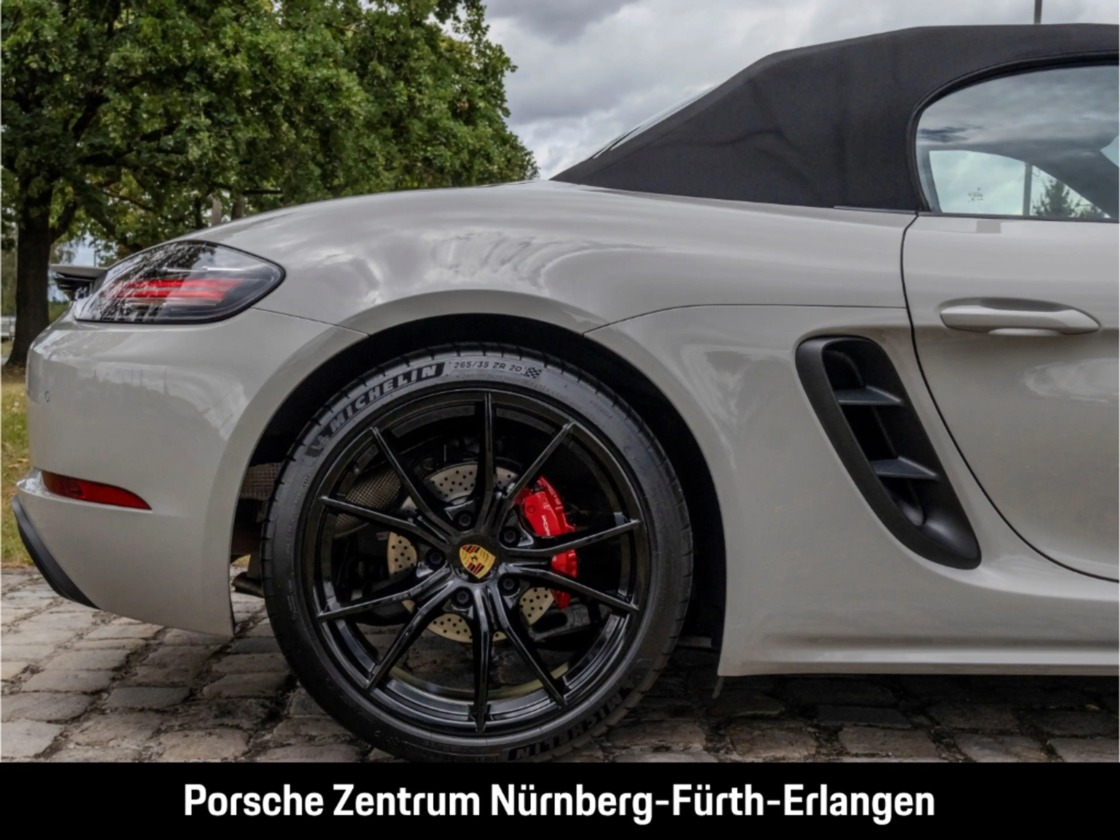 Porsche Boxster 718 S — photo 14