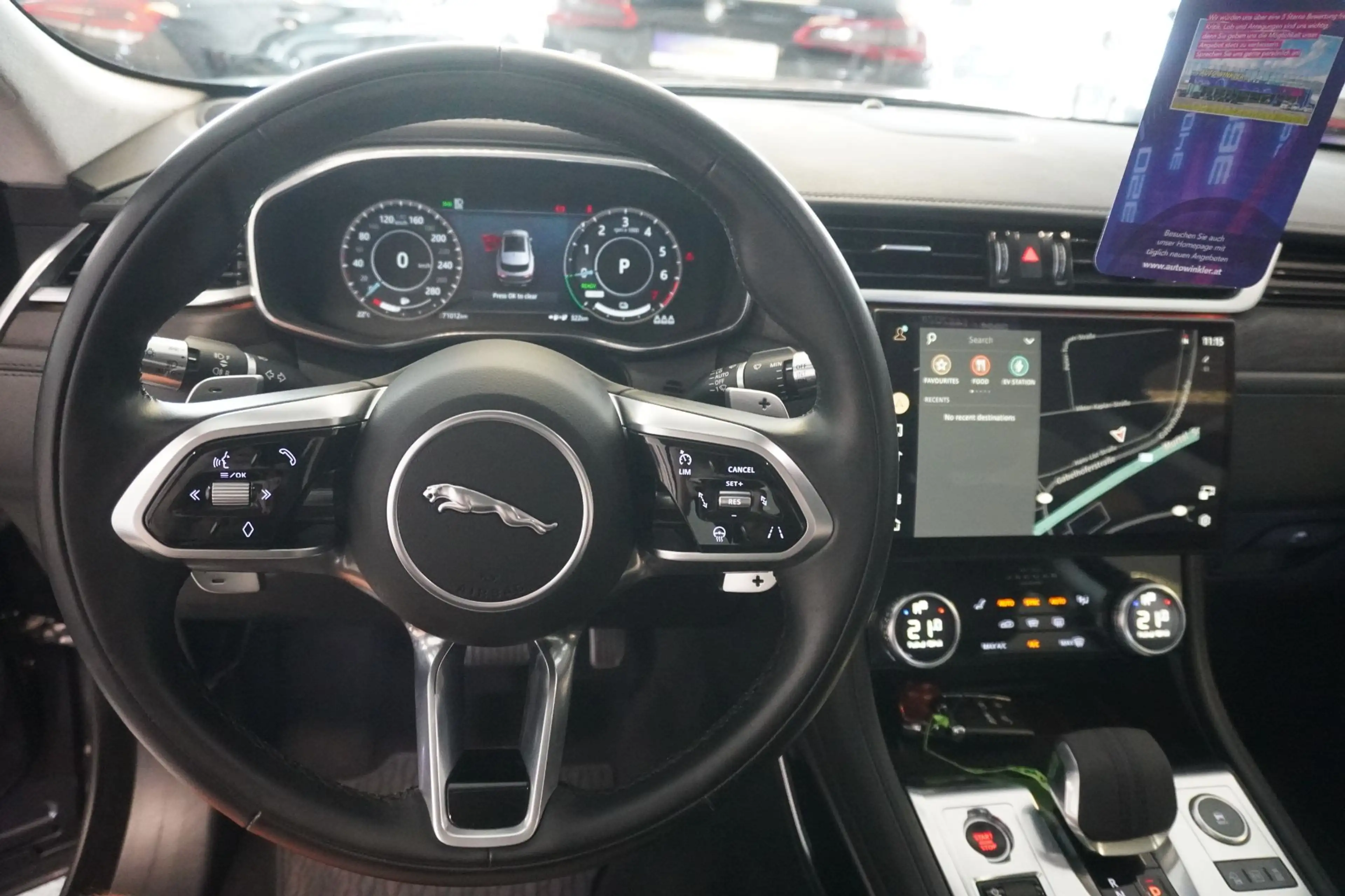 Jaguar F-Pace P400e Hybrid HSE Aut. LED/Panorama/Kamera — photo 12