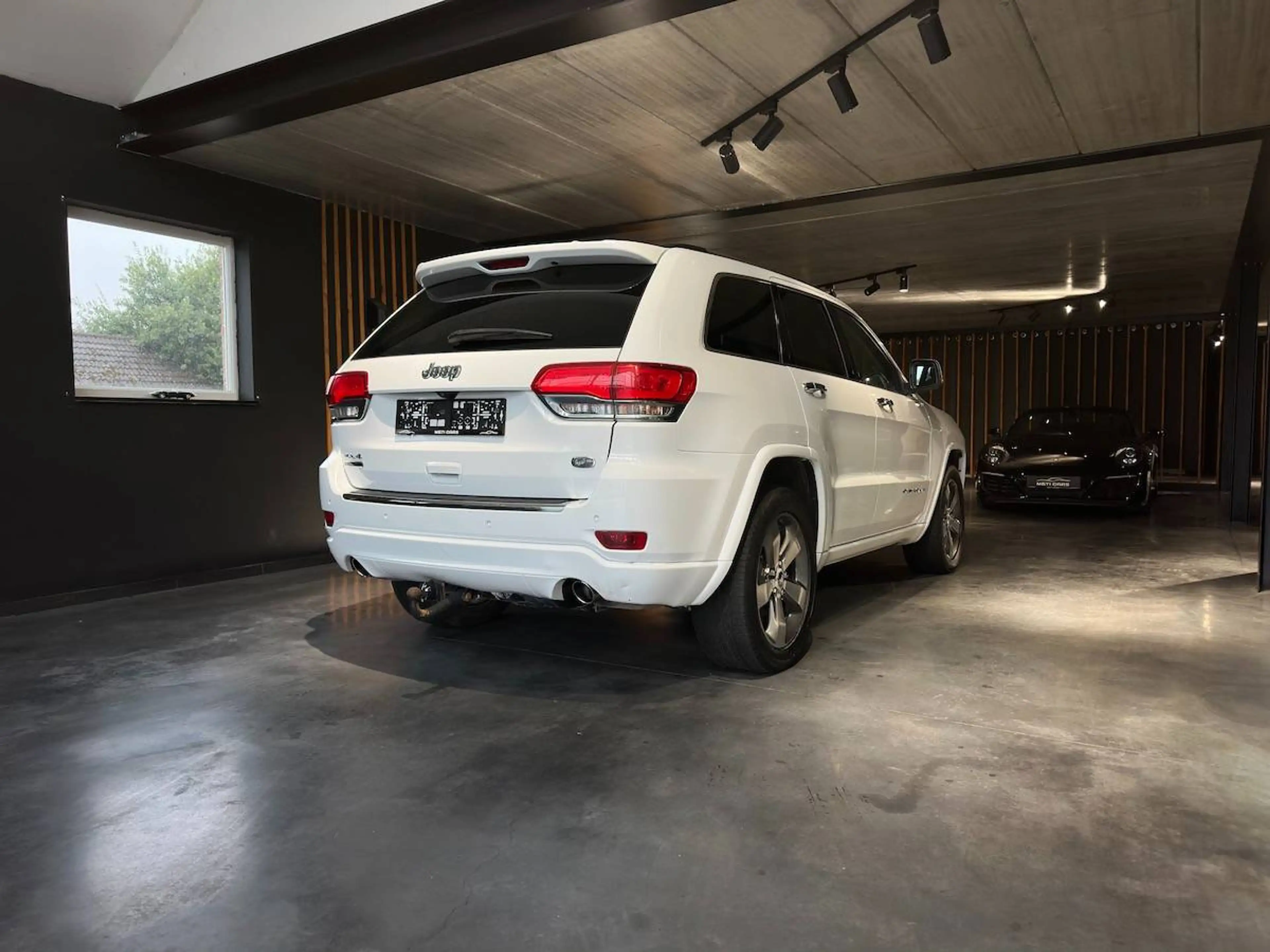 Jeep Grand Cherokee 3.0 V6 | Camera | ACC | BT | ... — photo 8