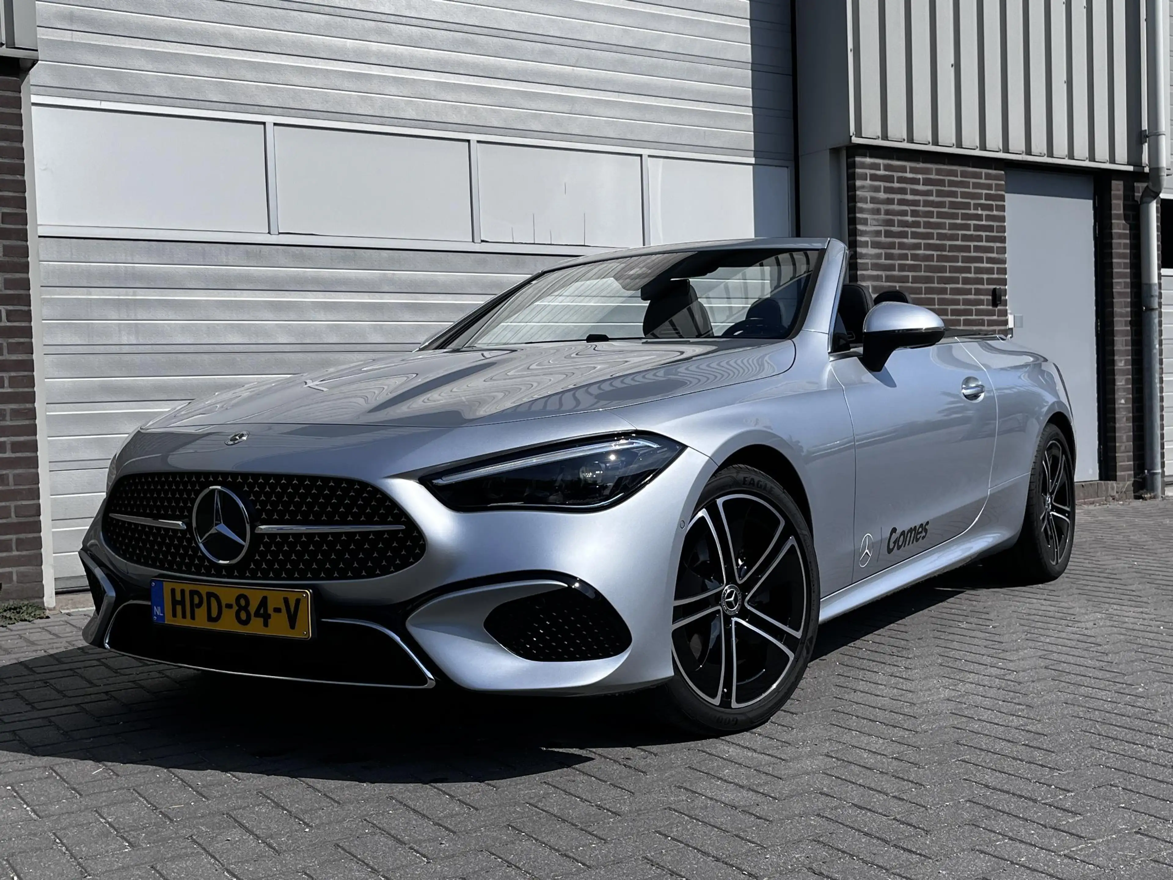 Mercedes-Benz CLE 180 Cabriolet Luxury Line | DISTRONIC Afstandsassisten — photo 4