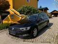 Volkswagen Passat Black - thumbnail 1