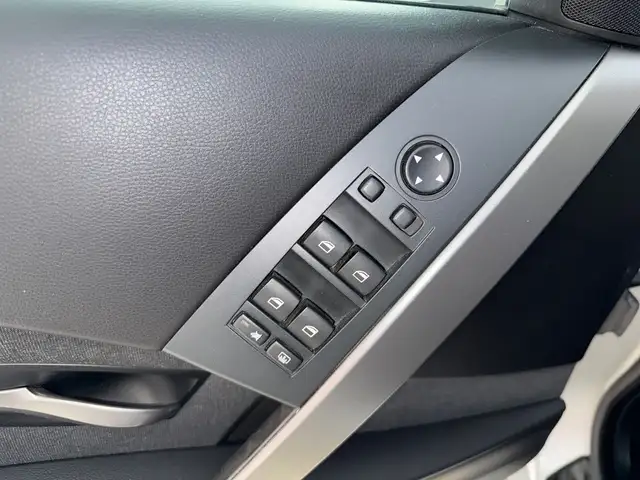 BMW I view 12