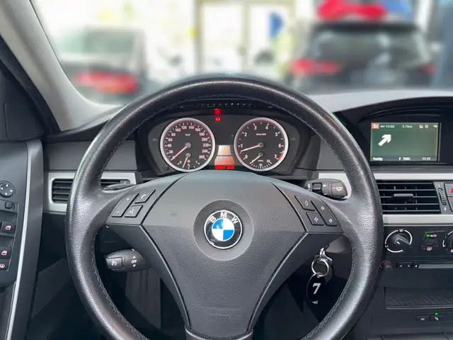 BMW I view 9