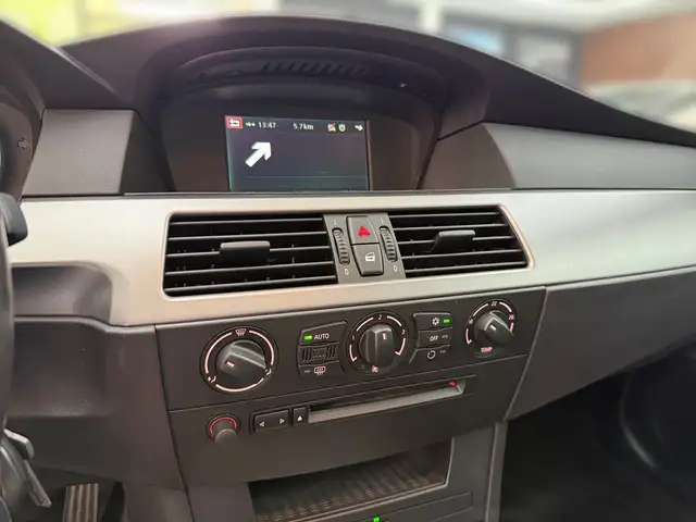 BMW I view 11