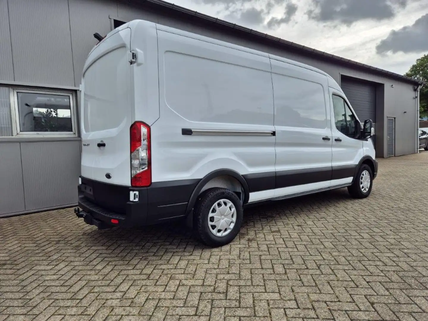 Ford Transit L3H2 2.0 TDCi 350 Trend Navi*Kamera*AHK White - 2