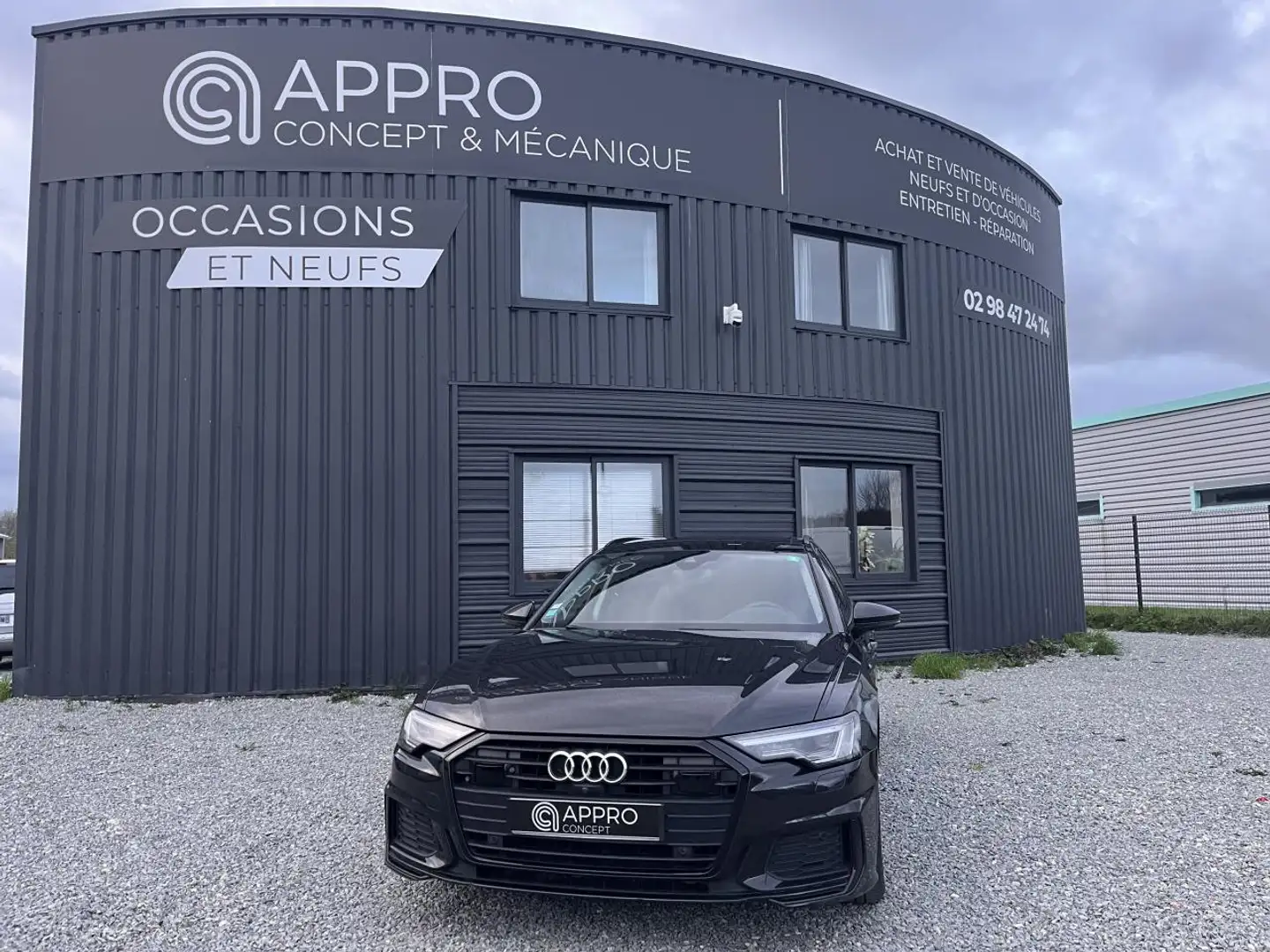 Audi A6 Avant 2.0 40 TDI - 204 - BV S-tronic AVANT 2018 BREAK Avus PHASE 1 Bleu - 2