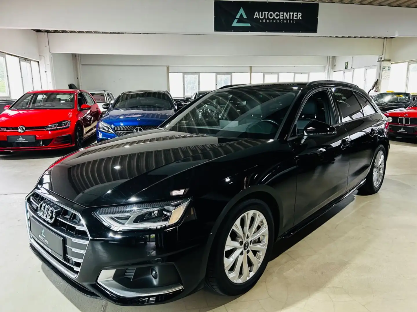 Audi A4 Avant 40 TDI quattro advanced *S line*Kamera* Negro - 1