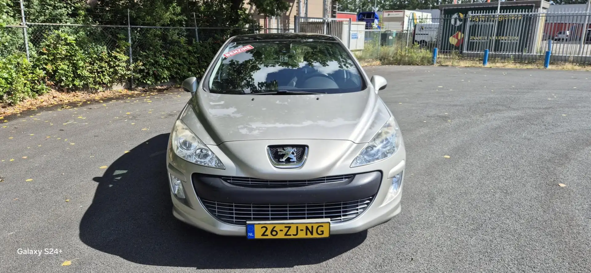 Peugeot 308 1.6 VTi XS ZO INGERUILD OOK ZO WEG PRIJSJE Grijs - 2