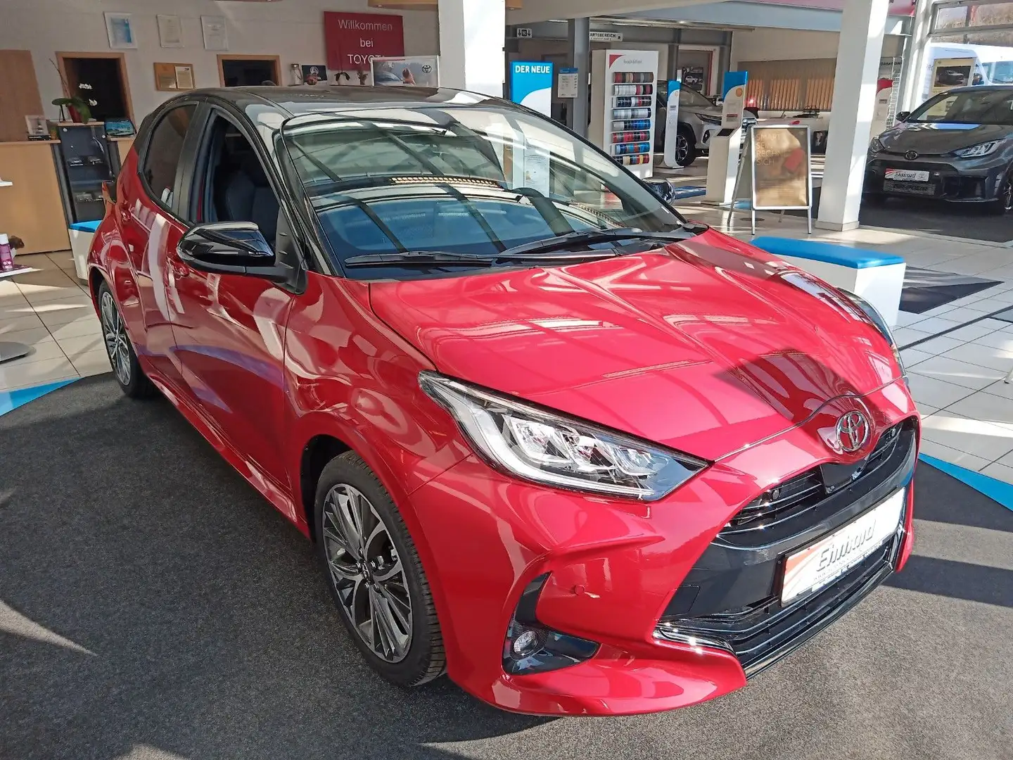 Toyota Yaris Hybrid Style Plus *Smartphone*Kamera*LED Roşu - 1