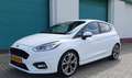 Ford Fiesta 1.0 Ecoboost ST-Line/ Beurt en APK per 18-8-2025!! Wit - thumbnail 2