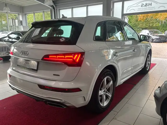 Audi Q5 view 7