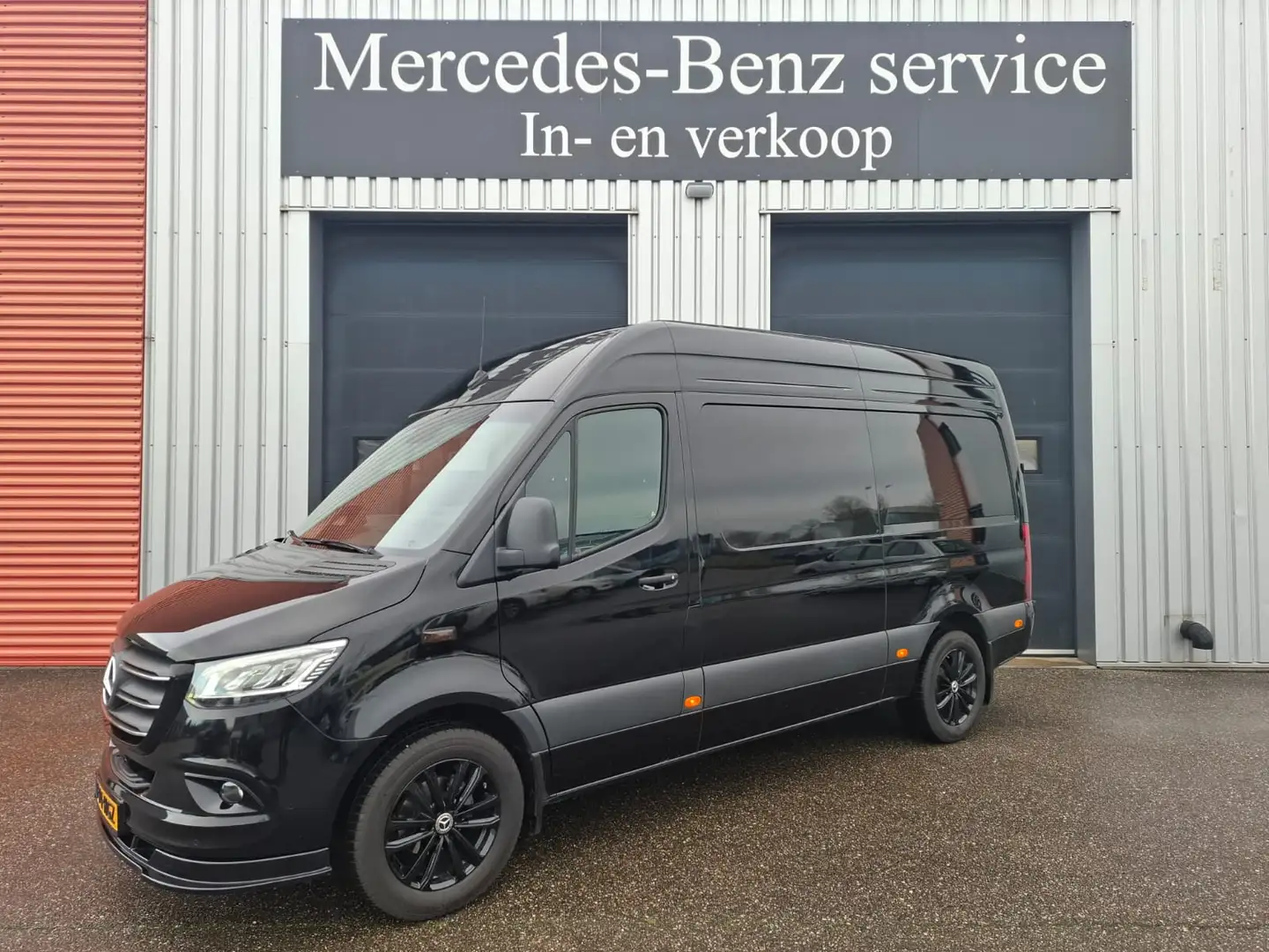 Mercedes-Benz Sprinter GB 319 CDI 190pk L2 RWD 9G-TRONI Zwart - 1