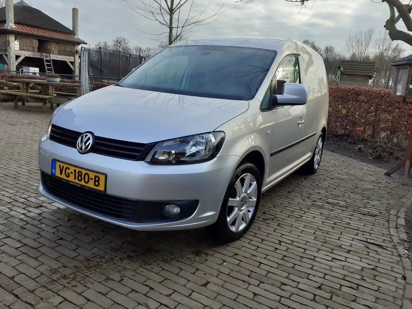 Volkswagen Caddy Caddy 1.6 TDI Plateado - 1