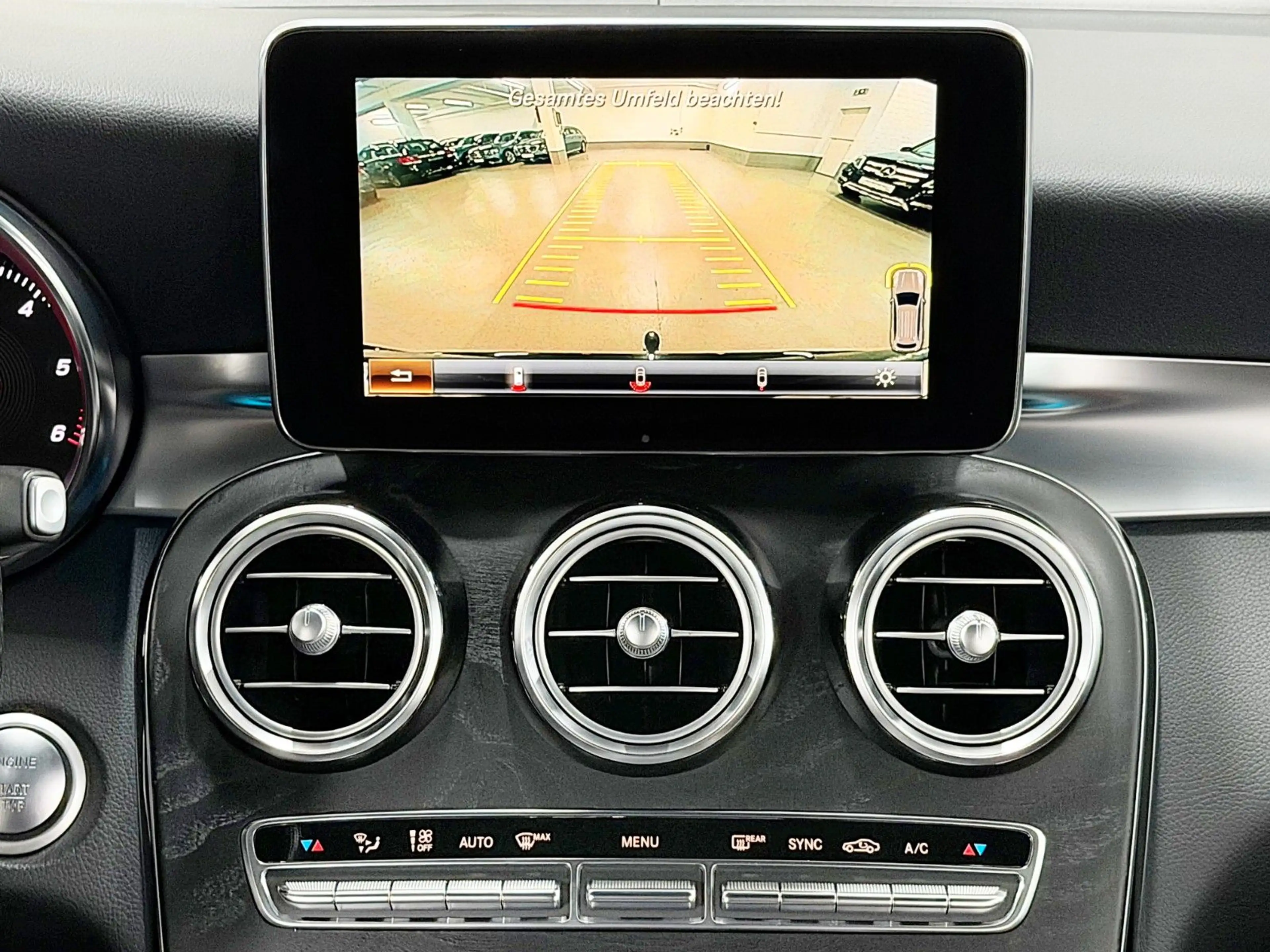Mercedes-Benz GLC 250 D 4-MATIC AMG LINE EXCLUSIVE*AUS 2 HAND* — photo 11