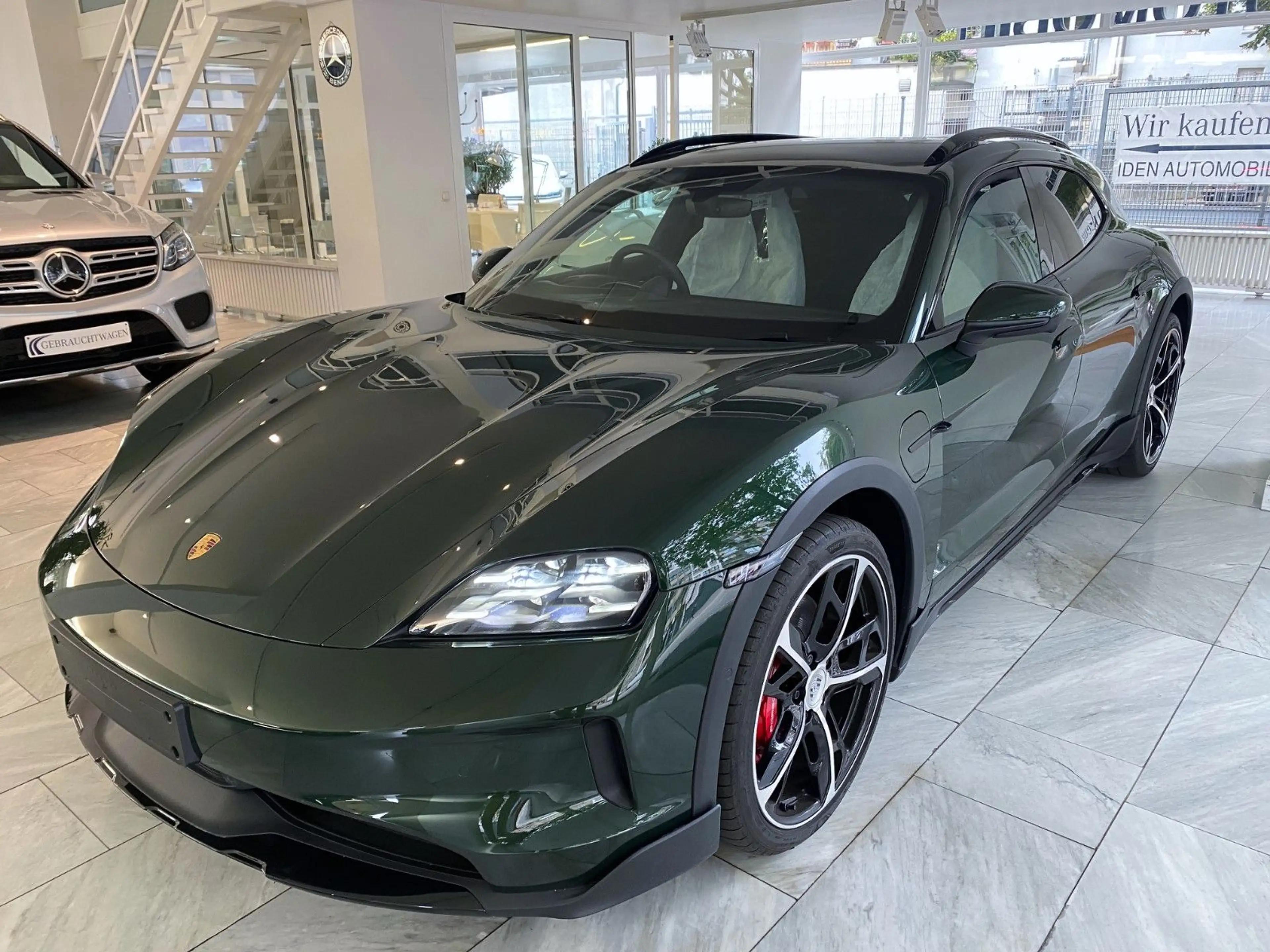 Porsche Taycan 4S CrossT/4+1/