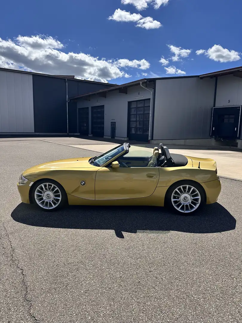 BMW Z4 Individual Phoenix Gelb - 2