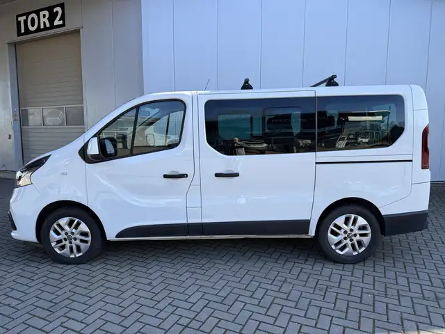 Nissan NV300 Kombi L1H1 2,7t PREMIUM Navi Sitzheizung