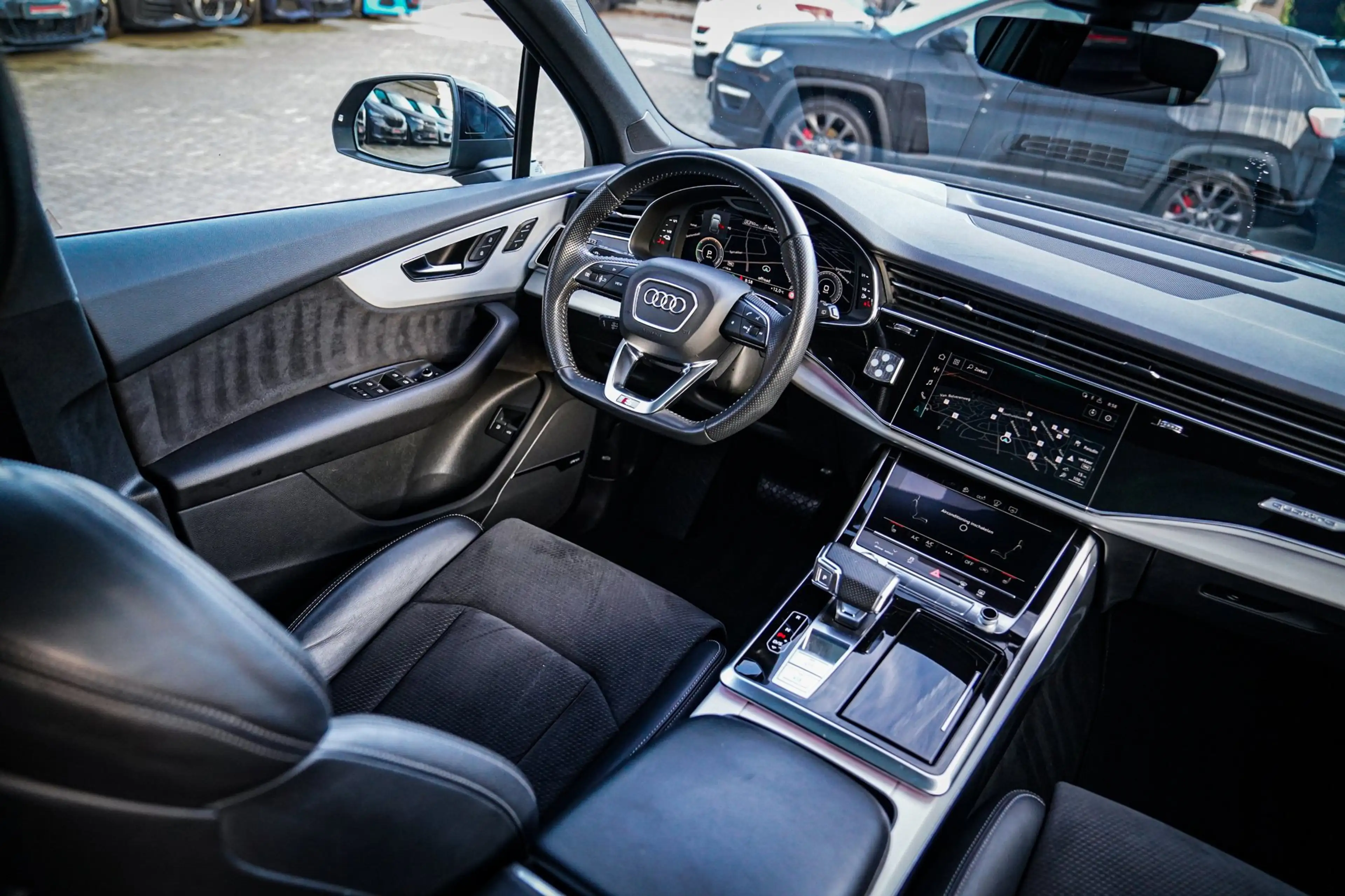 Audi Q7 55 TFSI e Quattro Pro Line Plus | Laser Led | BTW — photo 17