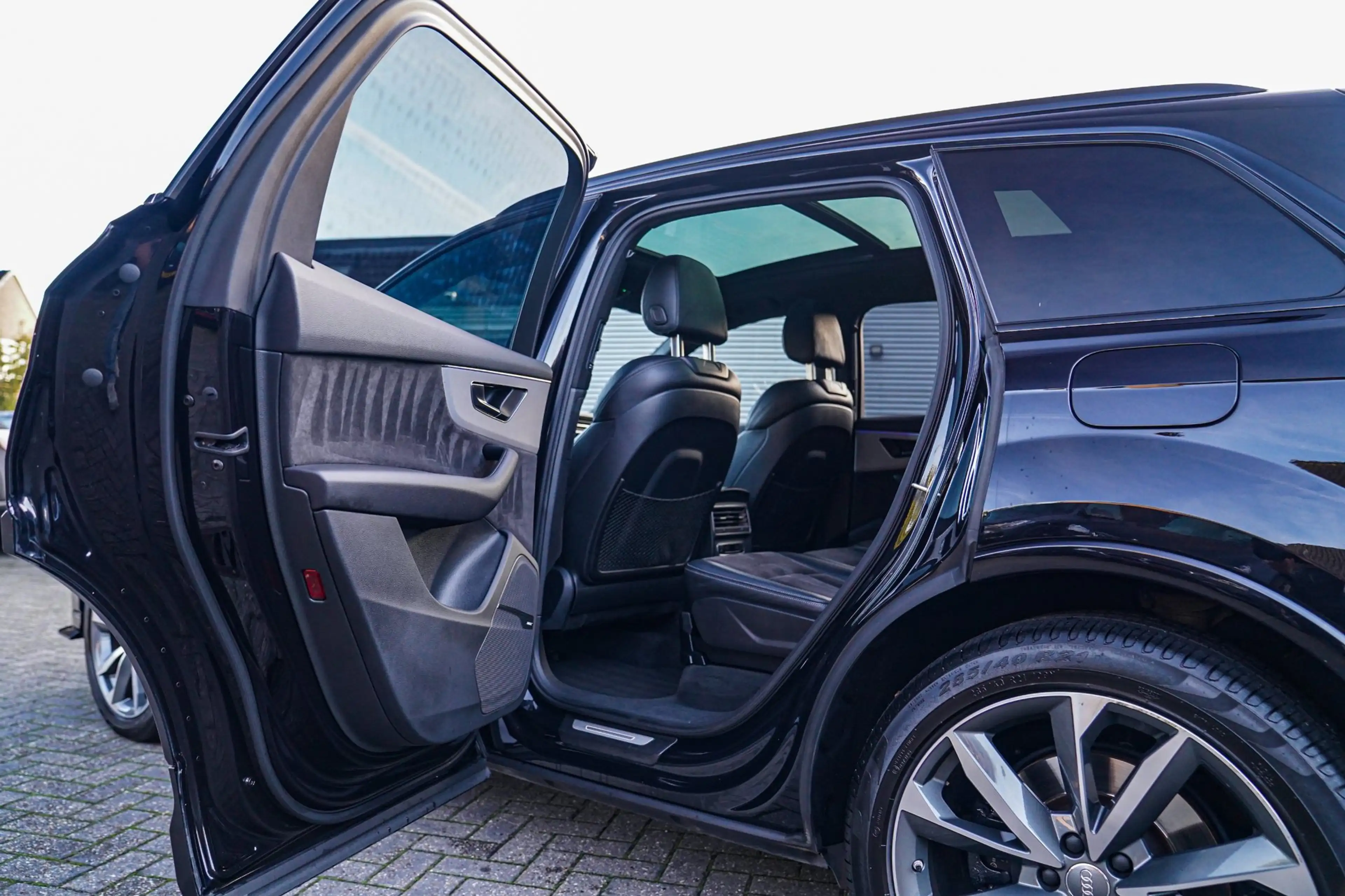 Audi Q7 55 TFSI e Quattro Pro Line Plus | Laser Led | BTW — photo 33