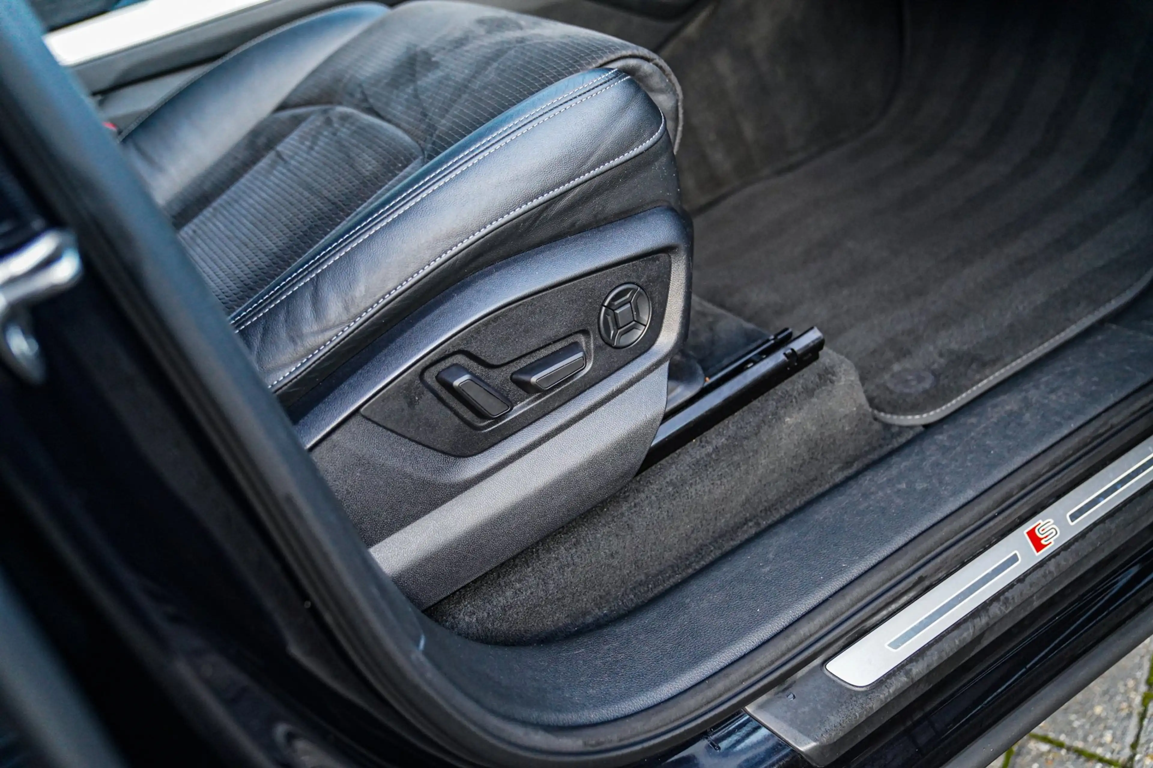 Audi Q7 55 TFSI e Quattro Pro Line Plus | Laser Led | BTW — photo 19