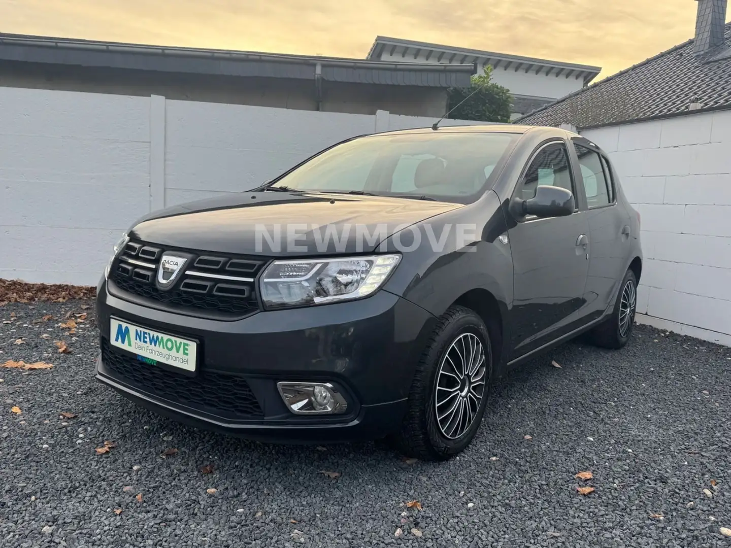 Dacia Sandero II Laureate Auto. Kamera AHK Navi Grau - 2