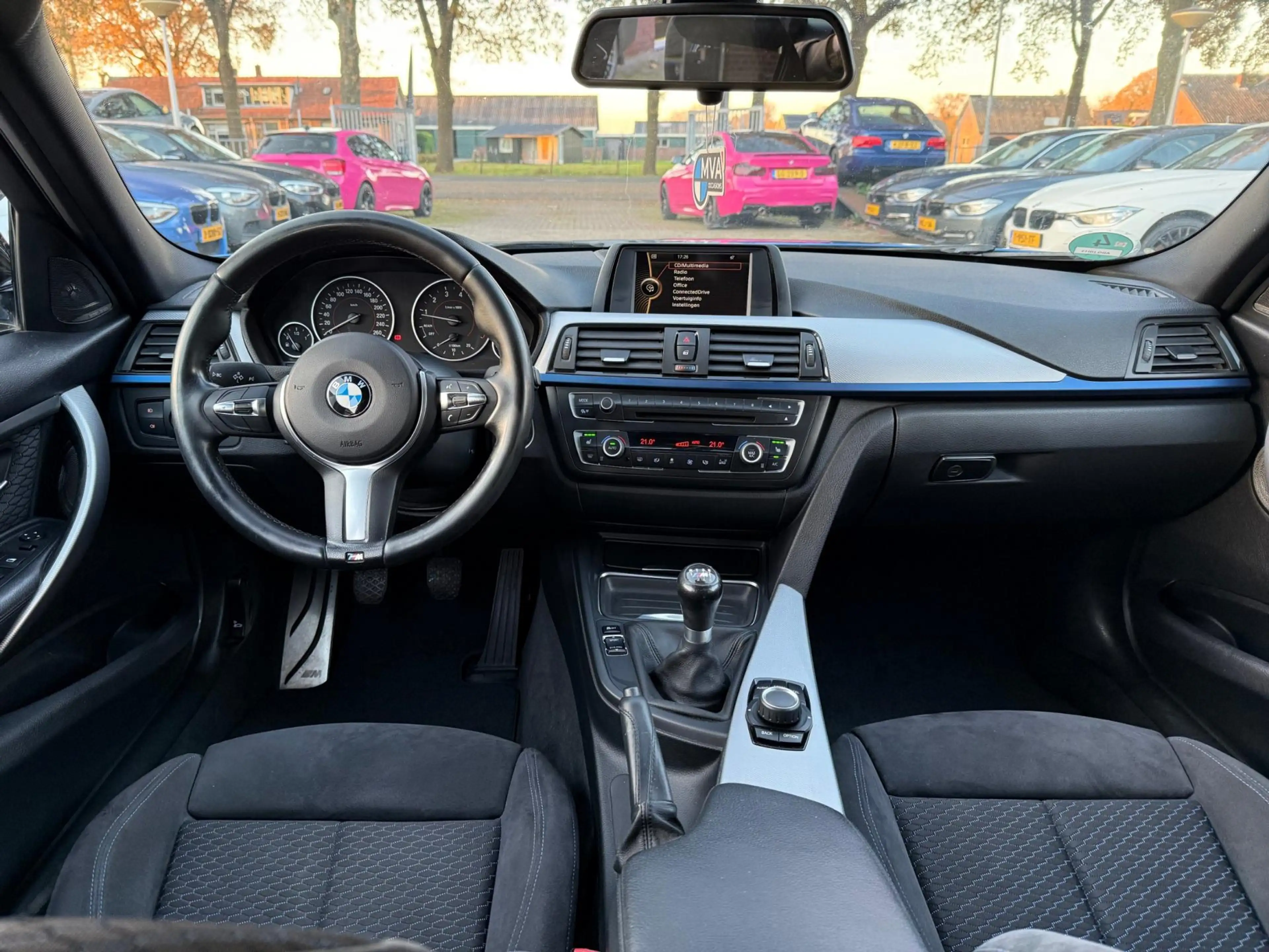 BMW 316 3-serie Touring 316i M Sport|Nieuwe Ketting + Klep — photo 2