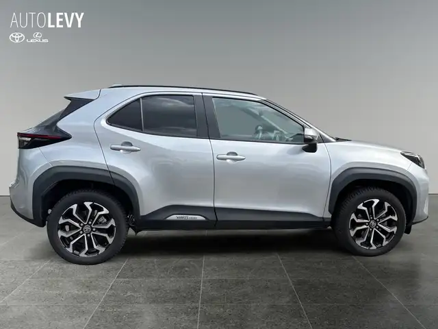 Toyota Yaris Cross view 7