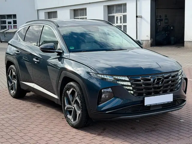 Hyundai Tucson view 3