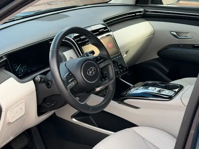 Hyundai Tucson view 10