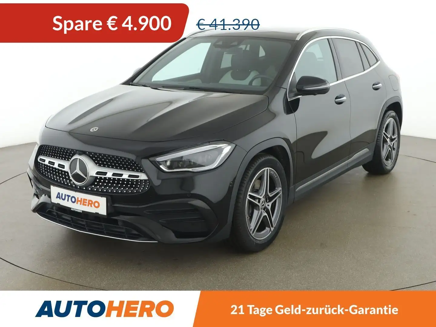 Mercedes-Benz GLA 200 GLA 200 4Matic AMG Line Schwarz - 1