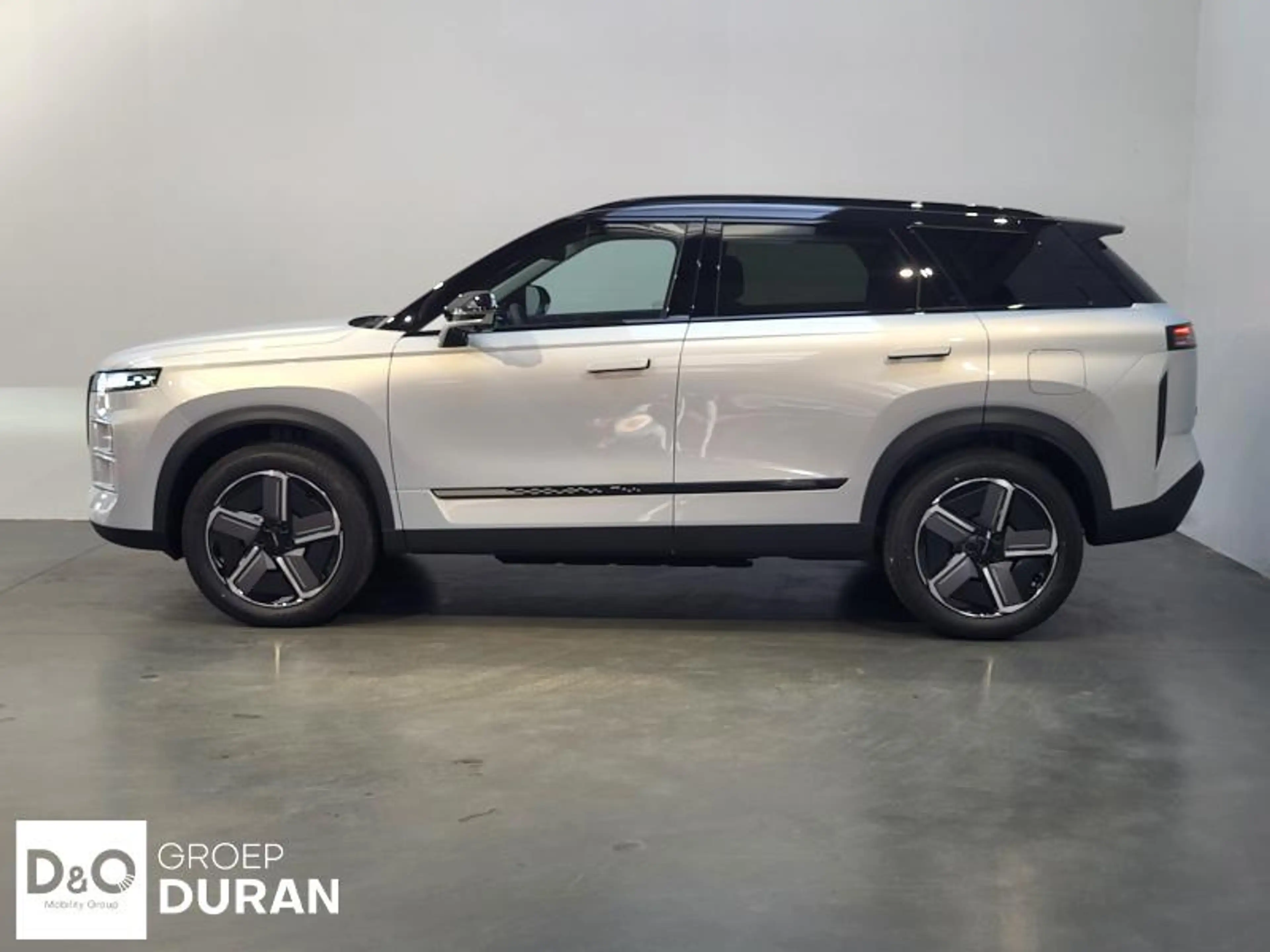 Jaecoo J7 SHS-P Exclusive Plug-In Hybrid — photo 2