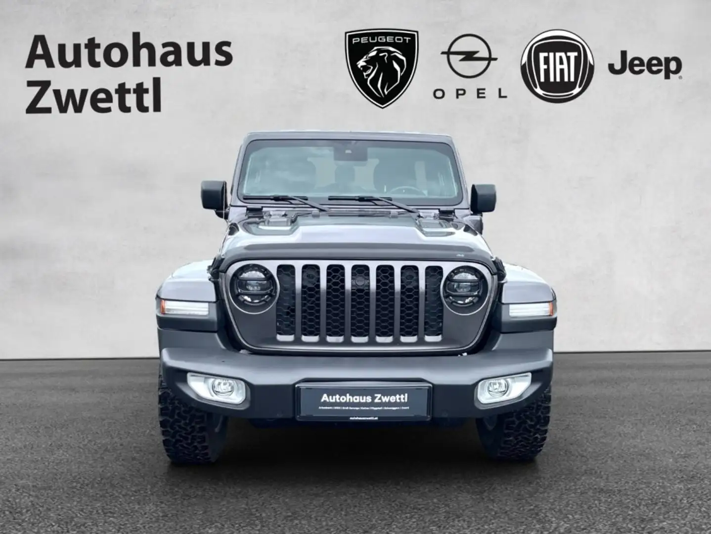 Jeep Wrangler Sahara PHEV 380 AT 4xe Schwarz - 2